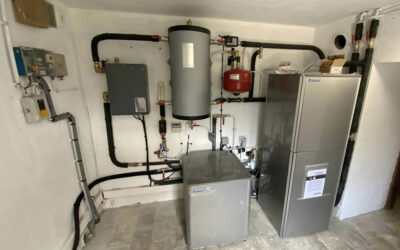 Installation pompe à chaleur air eau Dakin haute température avec ballon ecs 180L
